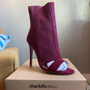 maroon heels